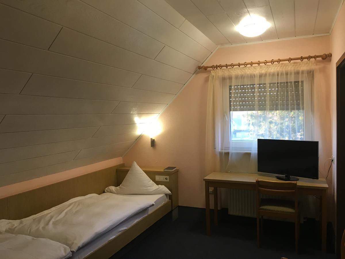 Zip Hotel Lingenfeld Extérieur photo