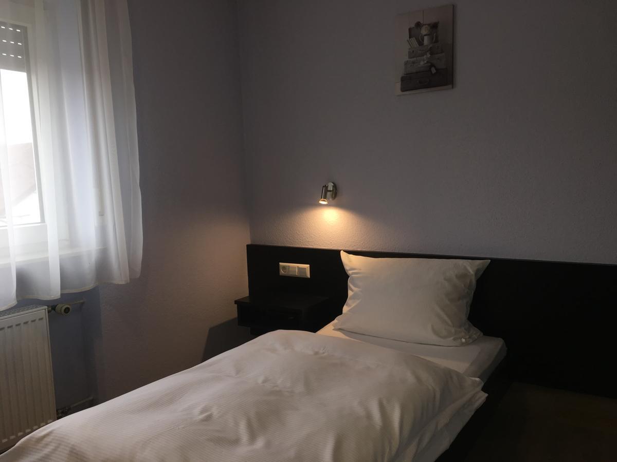 Zip Hotel Lingenfeld Extérieur photo