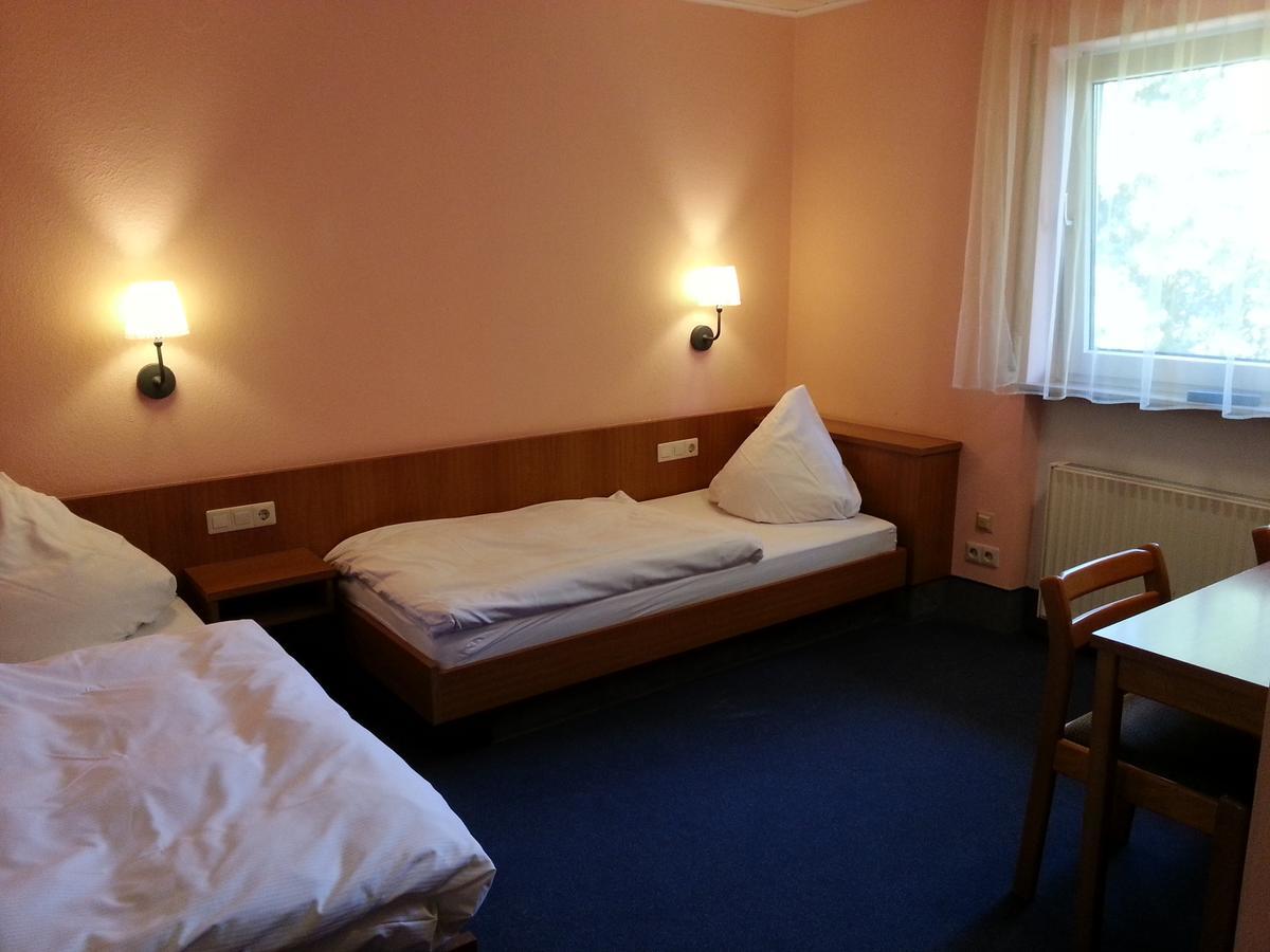 Zip Hotel Lingenfeld Extérieur photo